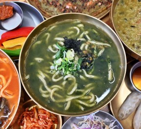 고죽면칼국수 제주외도점 - 1인1메뉴 + 사이드 전 (최대4인)